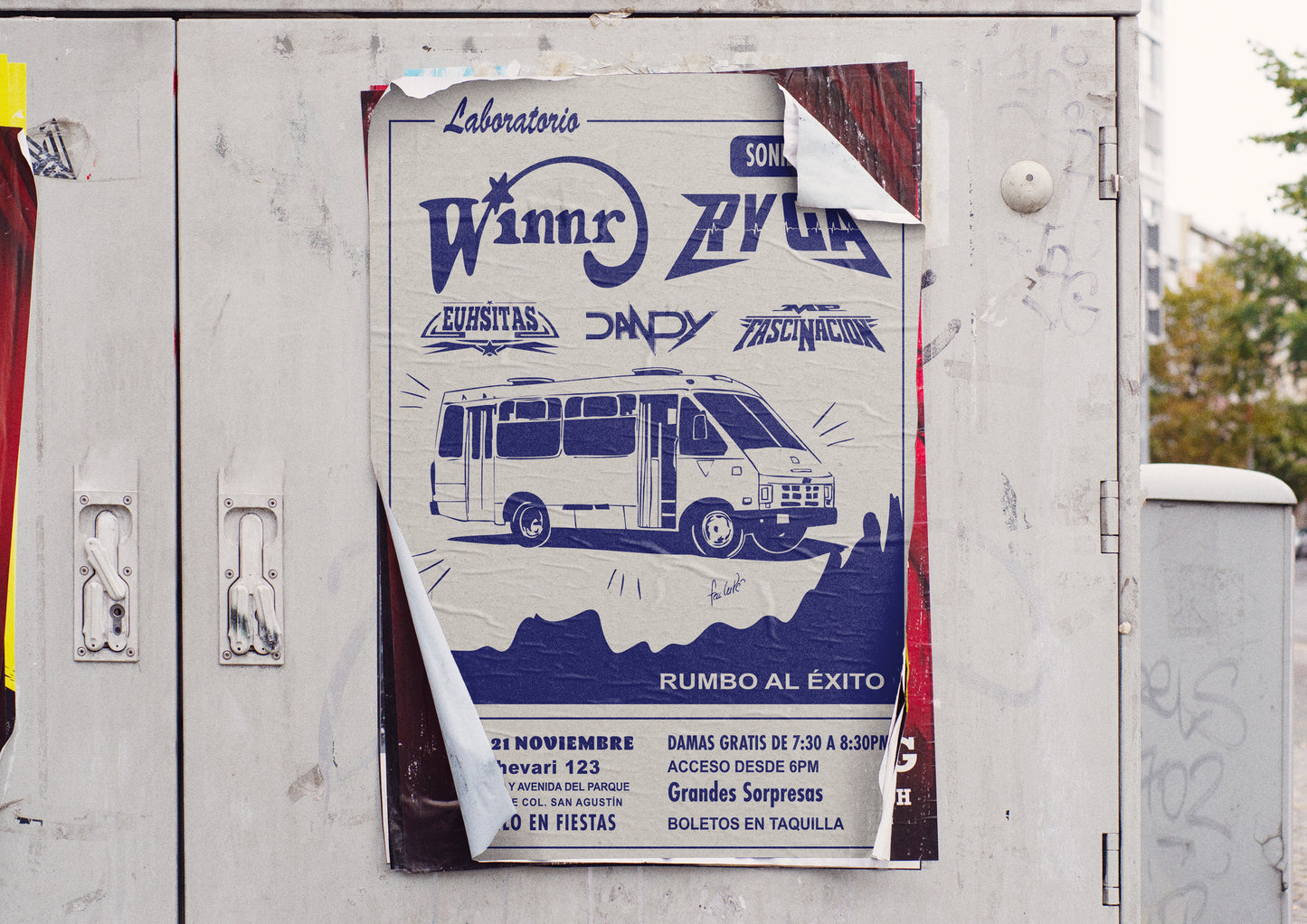 Print Urban Kitsch Advertisement Sonidero Rumbo Al Éxito 15x22.5cm